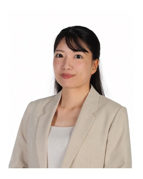 久米井麻里(Sales Consultant)の写真