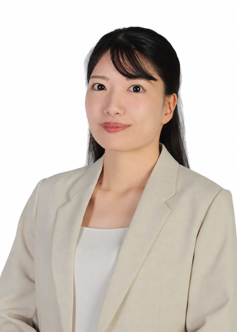 久米井 麻里